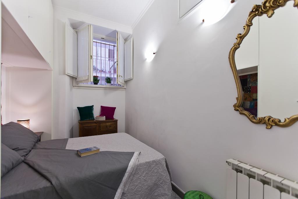 Gianicolo Holiday House Ρώμη Δωμάτιο φωτογραφία